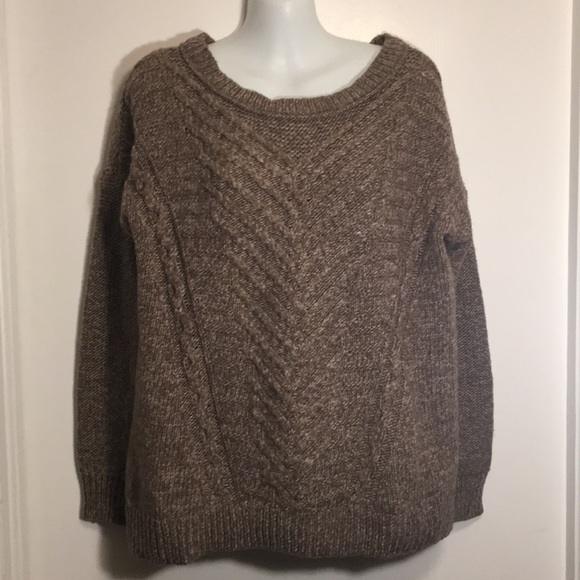 American Eagle brown cable knit sweater medium 🦅 - Picture 2 of 8